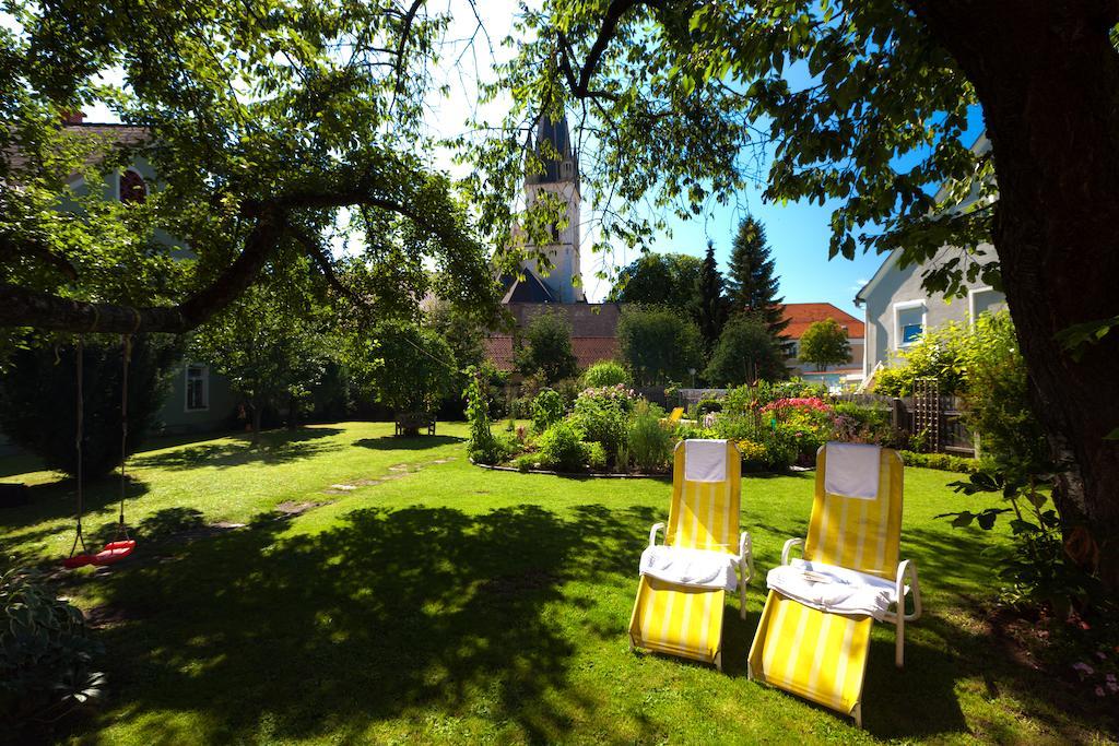 Gasthof Braeuer - Familie Eibensteiner Weißkirchen in Steiermark Esterno foto