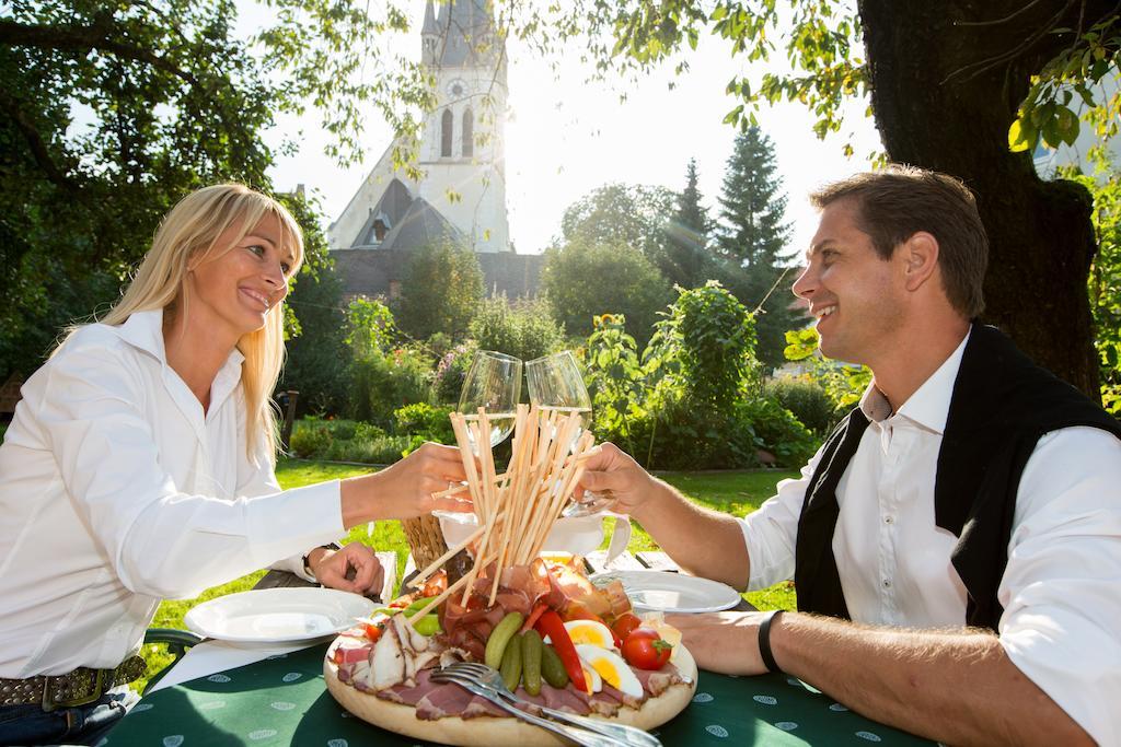 Gasthof Braeuer - Familie Eibensteiner Weißkirchen in Steiermark Esterno foto